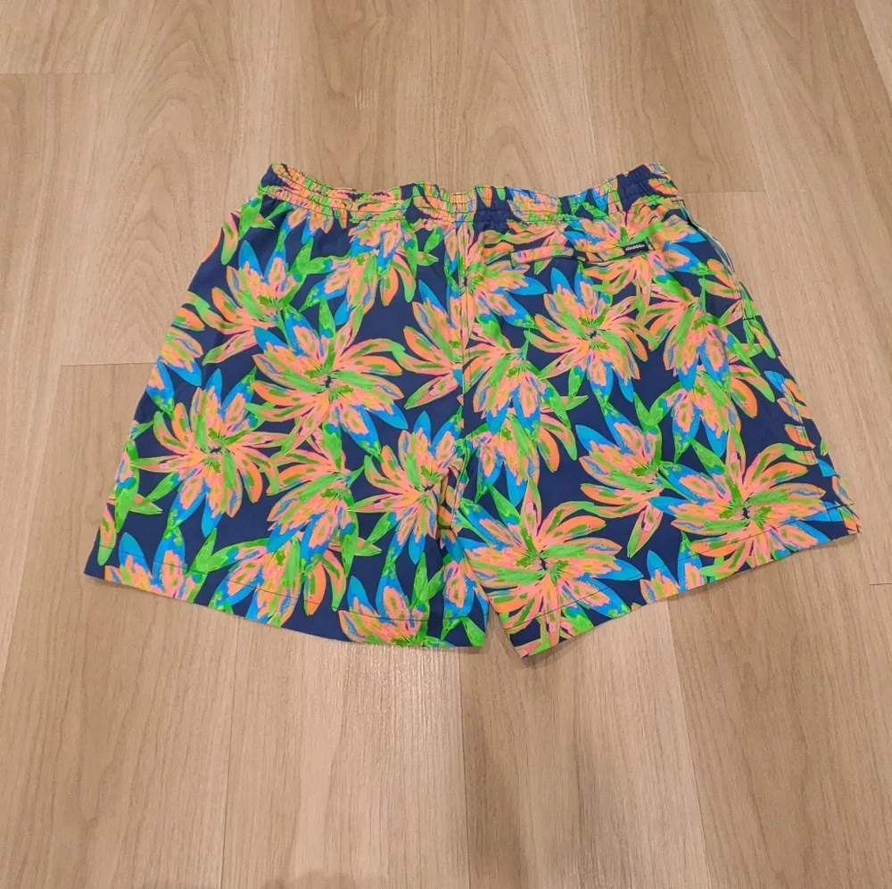 Chubbies Florescent Leaves Swim Trunks Size XL